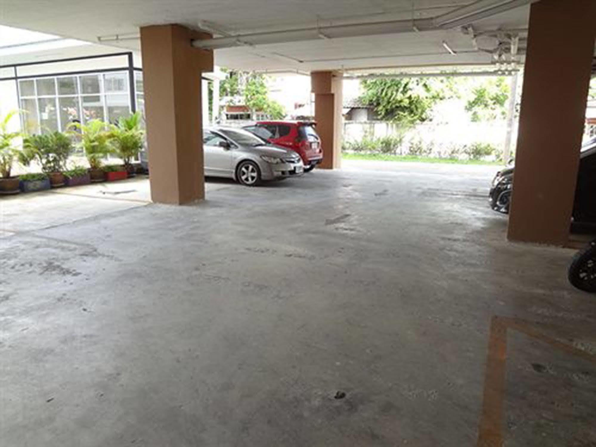 M Plus 2 Apartamentos Chiang Mai Exterior foto